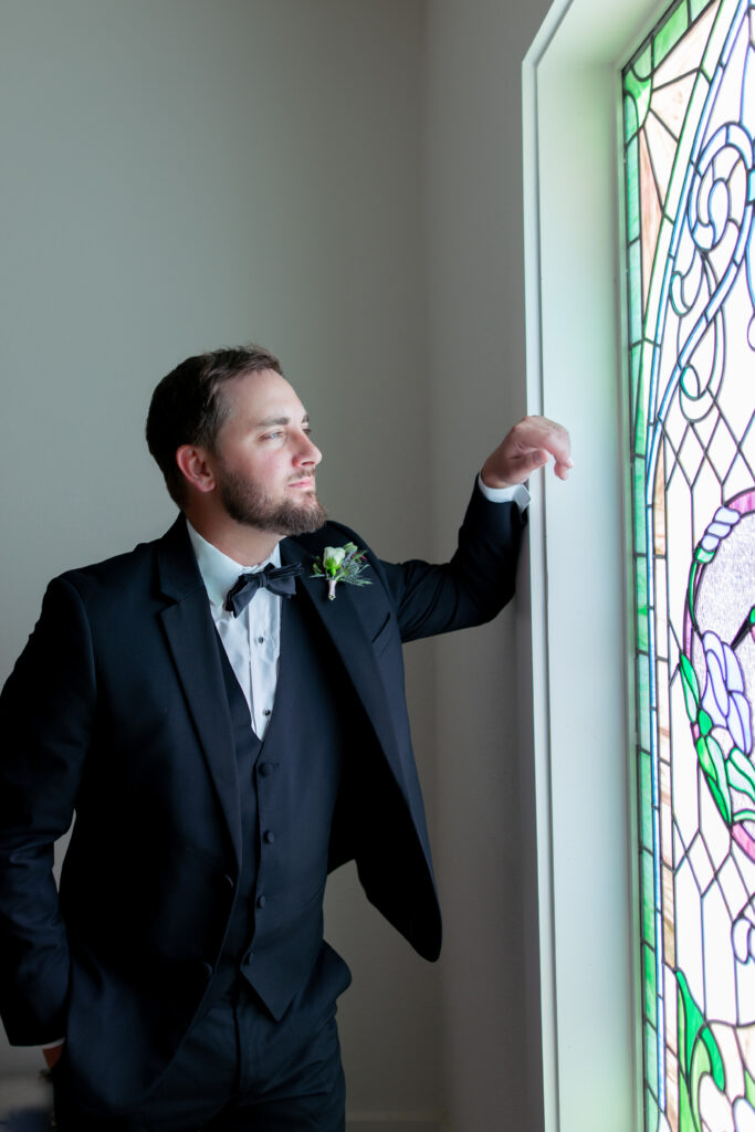 Romantic groom portraits at hummingbird hill tx taken by cecilly elaine photography
