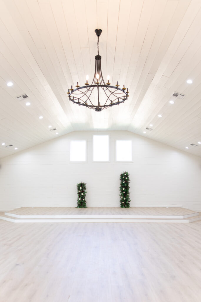 Hummingibrd Hill TX Chapel before wedding ceremony taken by cecilly elaine photography
